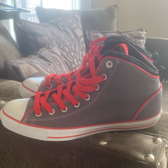 grey and red converse